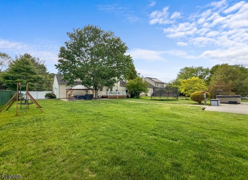 323 Frank Applegate Road Jackson, NJ 08527 - Photo 42 of 47