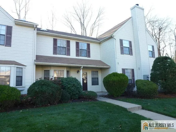$2,680 | 3304 Stonehedge Road, Edison, NJ 08820