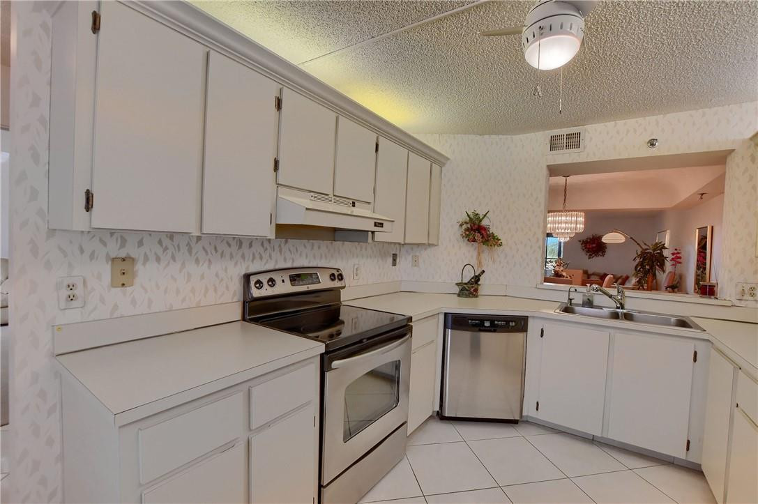 9260 Southwest 14th Street, Unit 2504 Boca Raton, FL 33428 - Photo 7 of 43 Photo 7