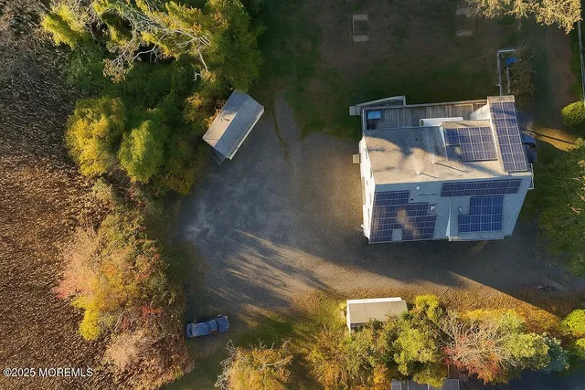 $3,200 | 268 Highway 36, Middletown, NJ 07748