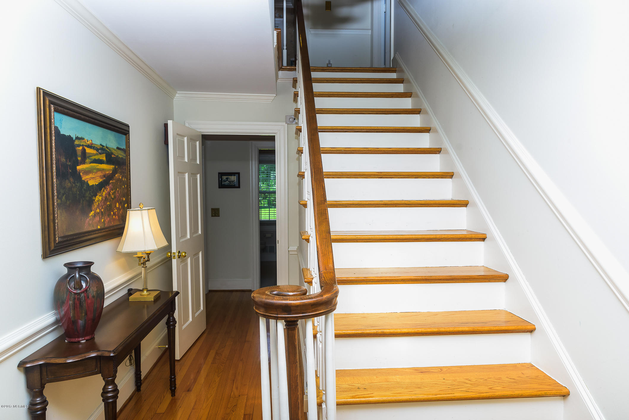 8567 Stantonsburg Road Farmville, NC 27828 - Photo 16 of 27 Foyer and oak treads