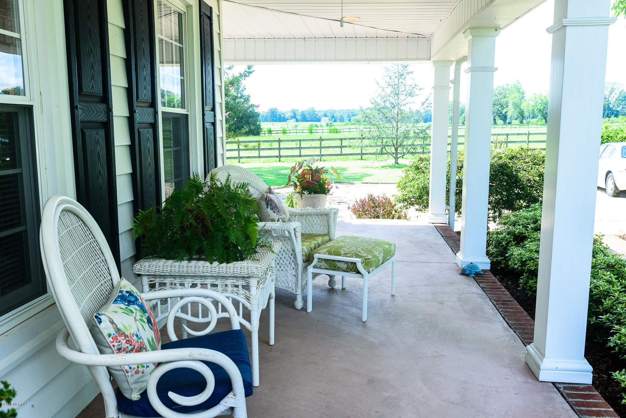 8567 Stantonsburg Road Farmville, NC 27828 - Photo 2 of 27 Southern living style front porch