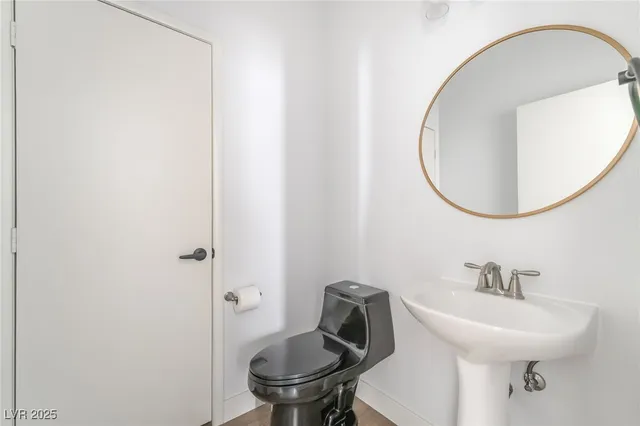 $2,285 | 268 Bella Matese Avenue, Las Vegas, NV 89183