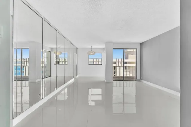 $579,000 | 1010 South Ocean Boulevard, Unit PH15, Pompano Beach, FL 33062