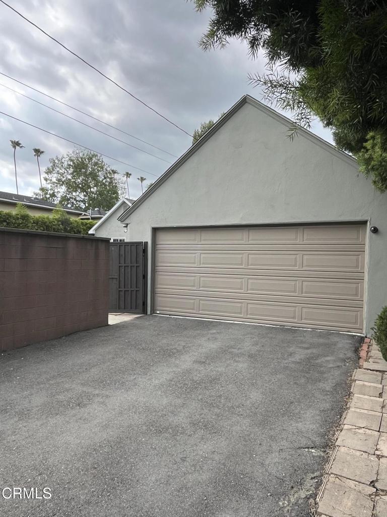 8518 Larkdale Road San Gabriel, CA 91775 - Photo 3 of 7 8518 Larkdale drievway off alley
