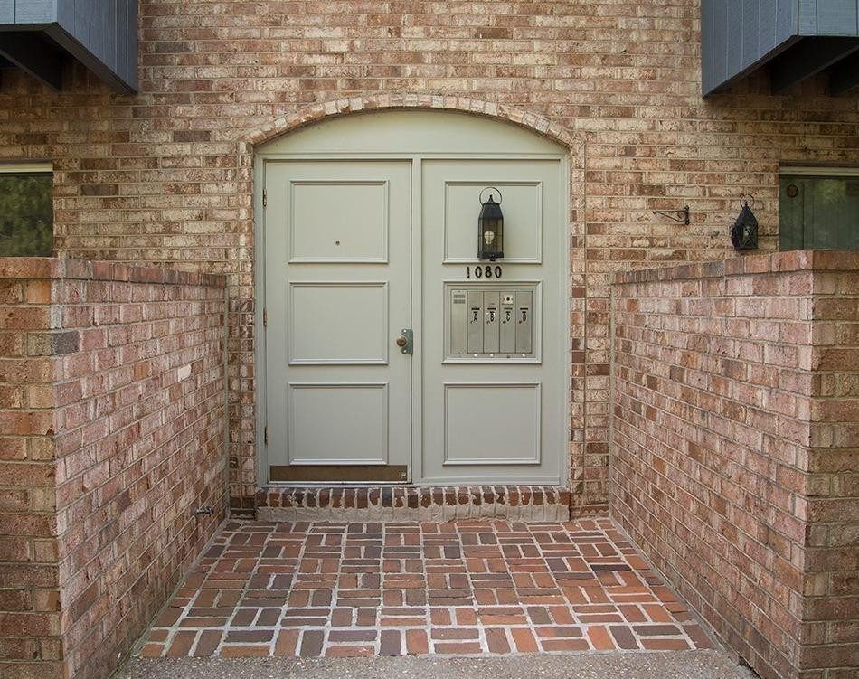 1080 Armstrong Mill Road, Unit B Lexington, KY 40517 - Photo 3 of 19 Photo 3