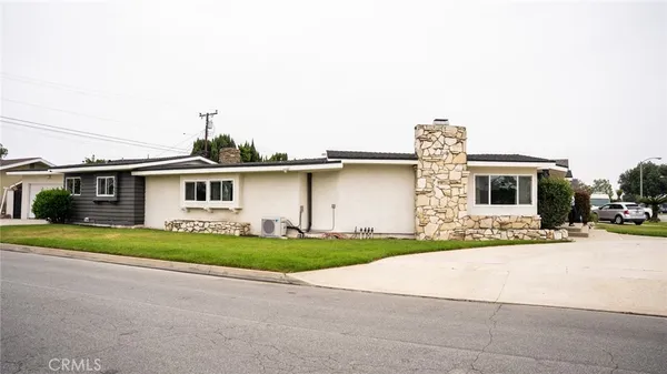$1,299,999 | 9837 Belfair Street, Bellflower, CA 90706