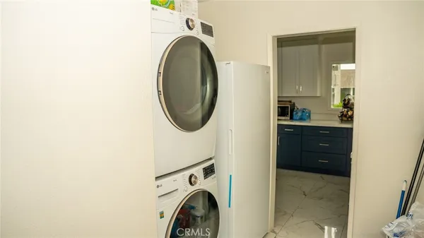 $1,299,999 | 9837 Belfair Street, Bellflower, CA 90706