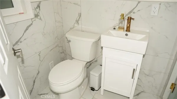 $1,299,999 | 9837 Belfair Street, Bellflower, CA 90706