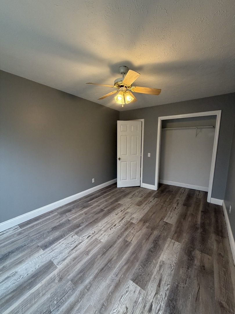 2 Hickory Lane Metropolis, IL 62960 - Photo 12 of 20 a view of a livingroom with a chandelier