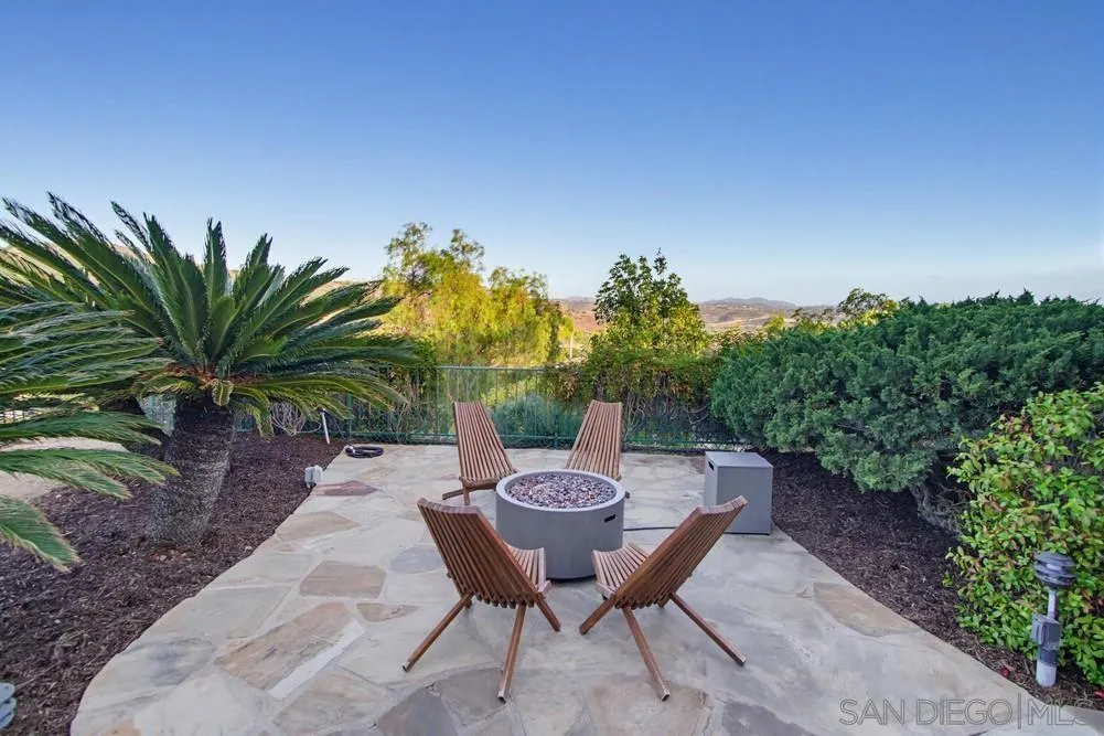 3504 Nettle Place Fallbrook, CA 92028 - Photo 8 of 57