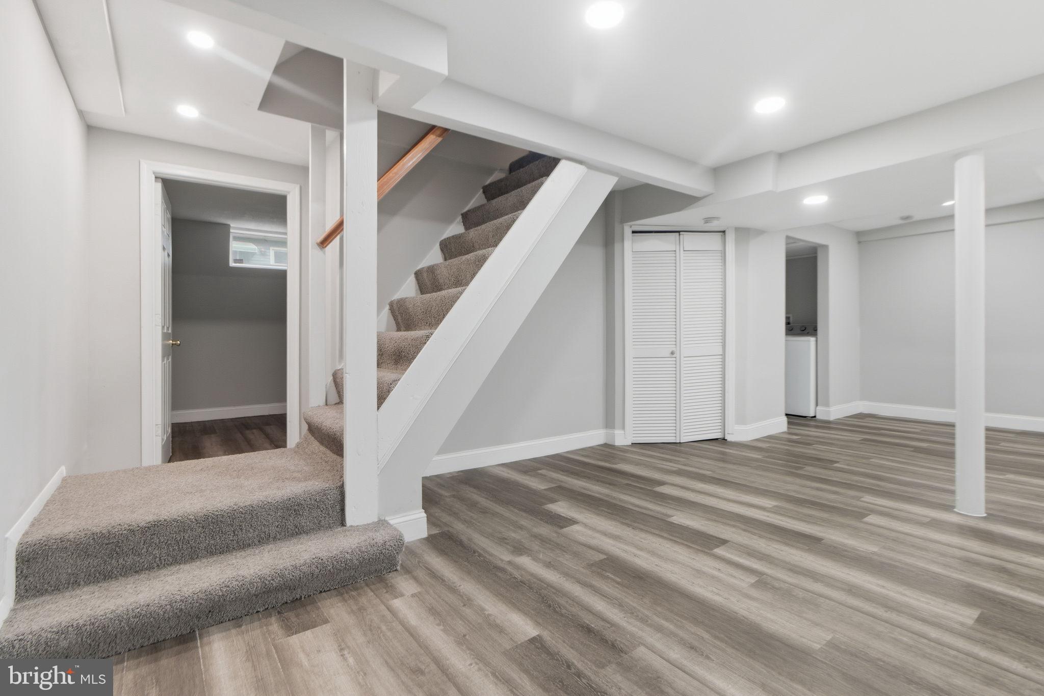 5330 Dogwood Road Woodlawn, MD 21207 - Photo 25 of 38 a view of entryway