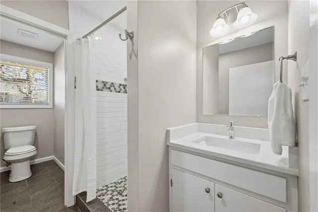 $2,200 | 212 Helena Street, Bryan, TX 77801