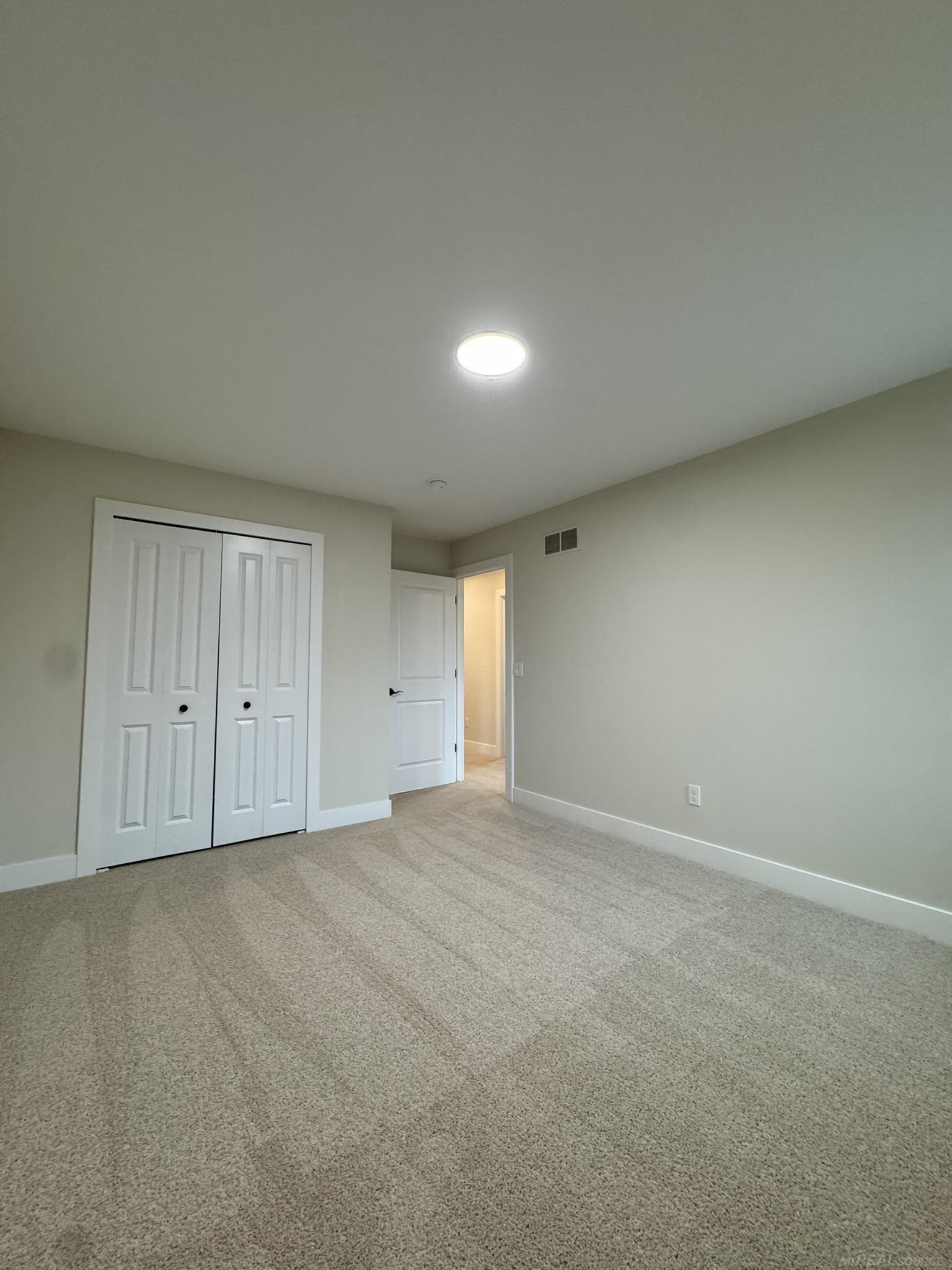 41527 Utica Road Sterling Heights, MI 48313 - Photo 27 of 27 50173109-FE297F7F-8FFD-4D1D-A21A-605E1D71C0CF.JPG