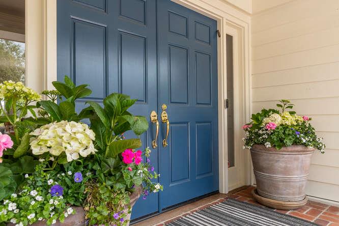 840 Longview Road Hillsborough, CA 94010 - Photo 3 of 49