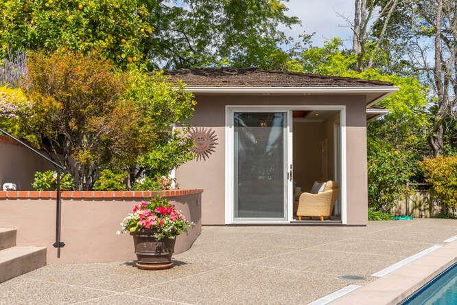 840 Longview Road Hillsborough, CA 94010 - Photo 38 of 49 a front view of a house with a porch