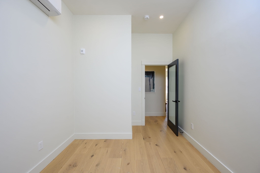21 Tanglewood Road, Unit 1 Boston, MA 02126 - Photo 22 of 34