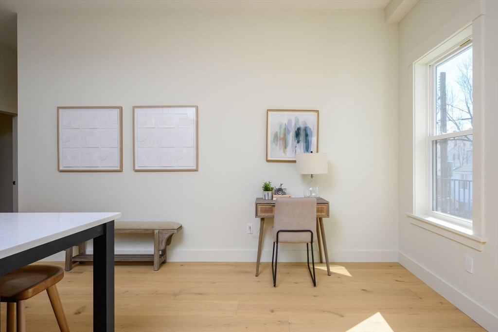 21 Tanglewood Road, Unit 1 Boston, MA 02126 - Photo 23 of 34