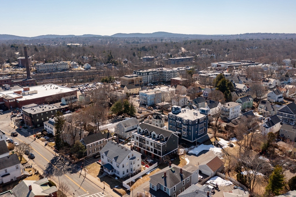 21 Tanglewood Road, Unit 1 Boston, MA 02126 - Photo 31 of 34