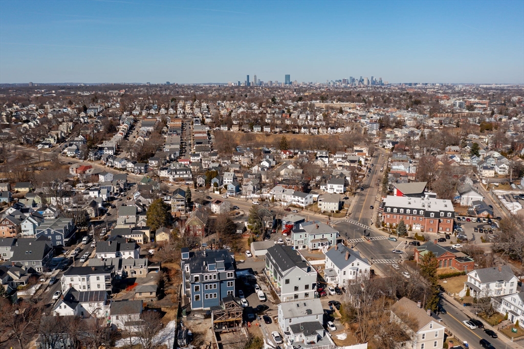 21 Tanglewood Road, Unit 1 Boston, MA 02126 - Photo 32 of 34