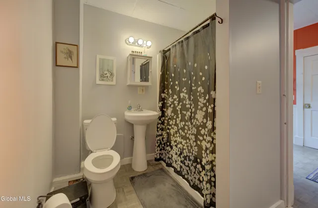 $249,900 | 1213 Jacob Street, Troy, NY 12180