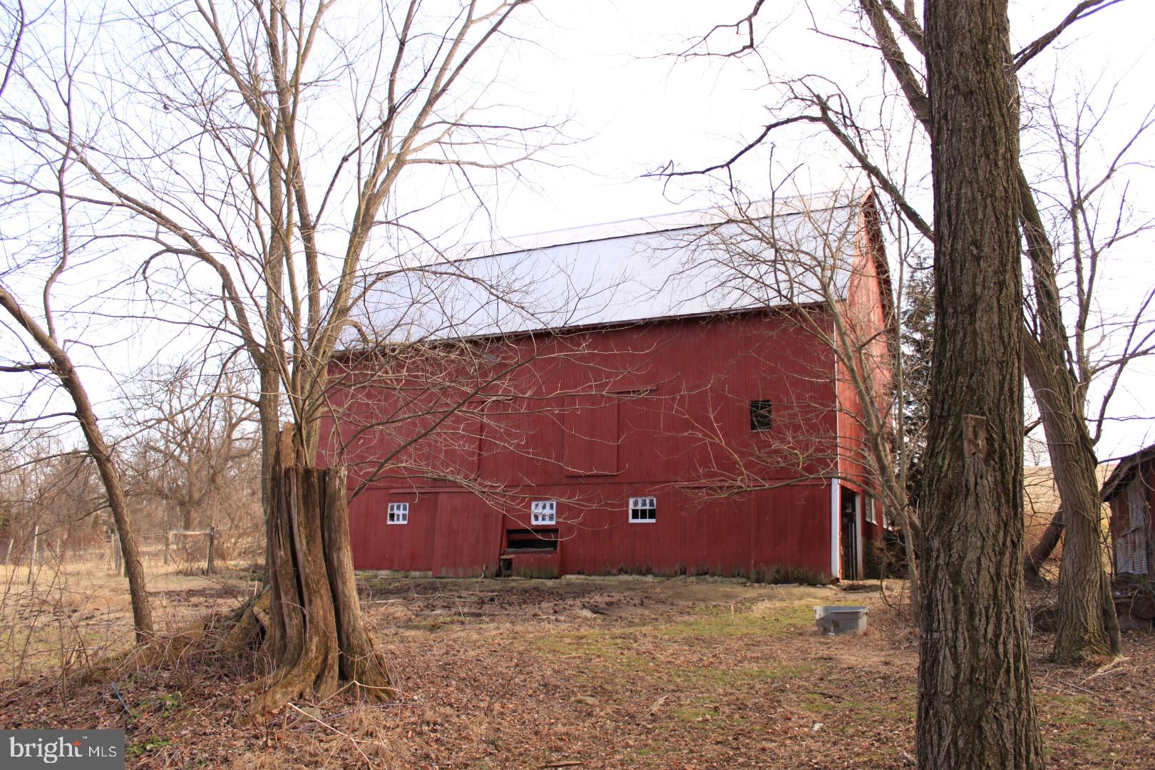 11674 White Oak Road New Freedom, PA 17349 - Photo 8 of 51 Gallery Image 8