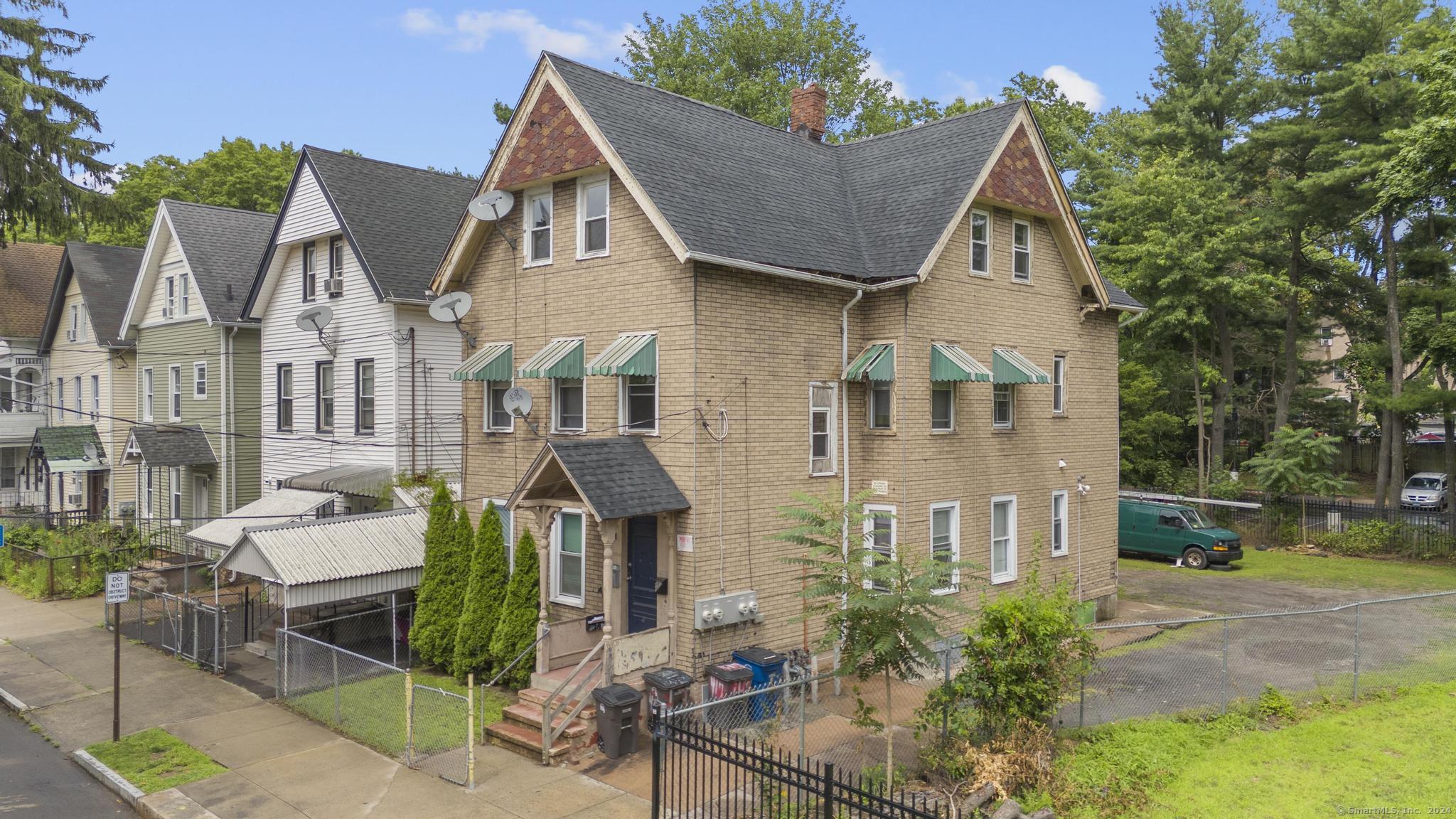 417 Poplar Street New Haven, CT 06513 - Photo 1 of 1
