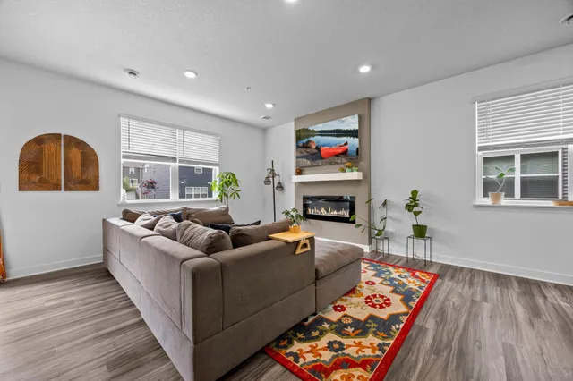 $367,400 | 11117 Balsam Pointe Trail, Dayton, MN 55327