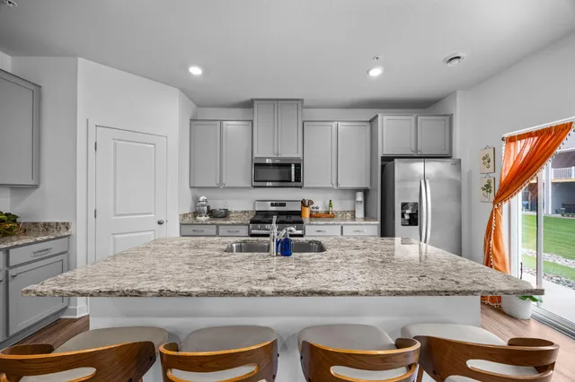 $367,400 | 11117 Balsam Pointe Trail, Dayton, MN 55327