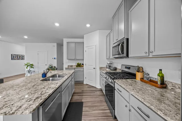 $367,400 | 11117 Balsam Pointe Trail, Dayton, MN 55327