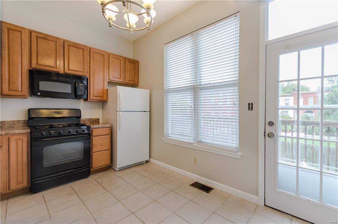 2311 Rutger Street, Unit F St. Louis, MO 63104 - Photo 8 of 24
