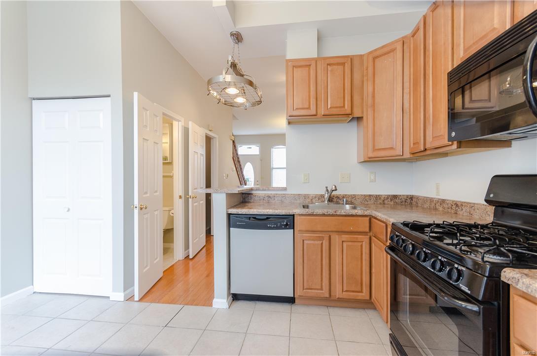2311 Rutger Street, Unit F St. Louis, MO 63104 - Photo 9 of 24