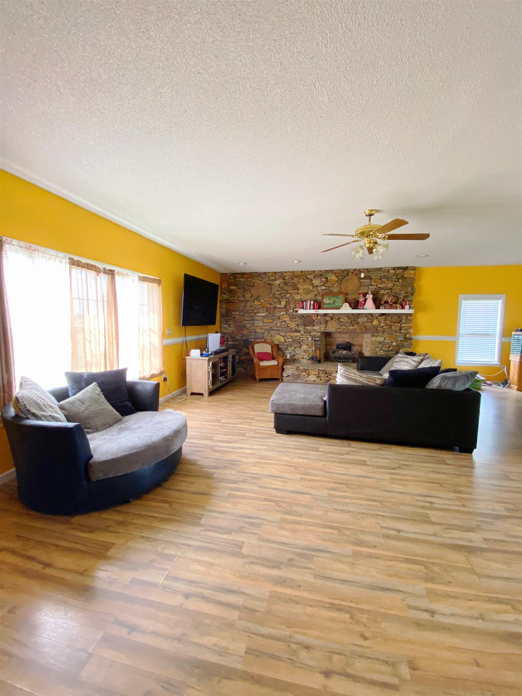 300 Murph Road Pauline, SC 29374 - Photo 4 of 21 Den