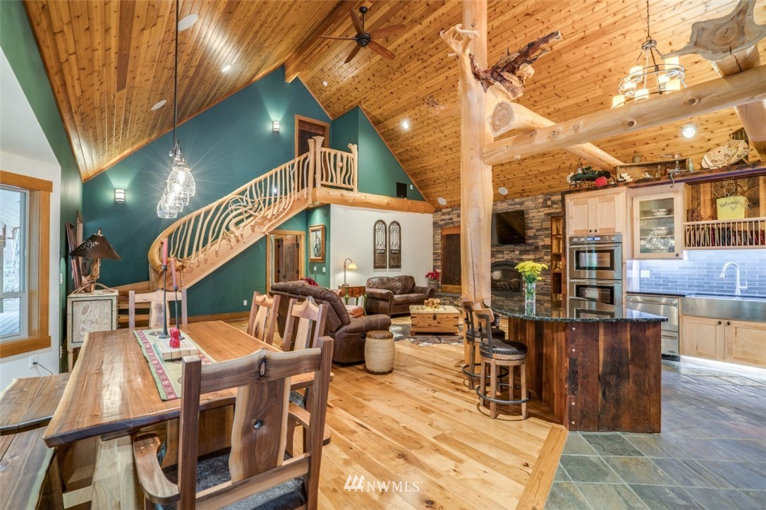 21402 Quarter Road Leavenworth, WA 98826 - Photo 3 of 25 Gallery Image 3