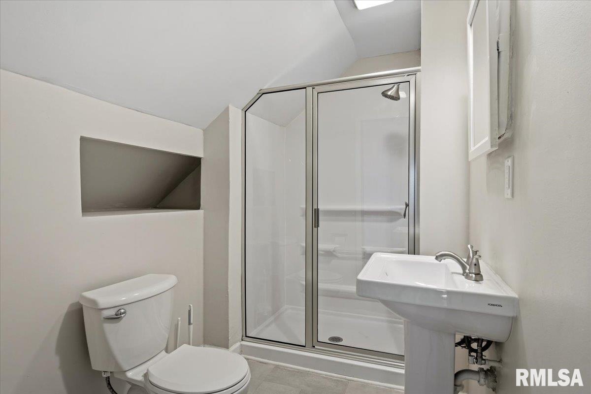 3211 South 3rd Street Springfield, IL 62703 - Photo 16 of 32