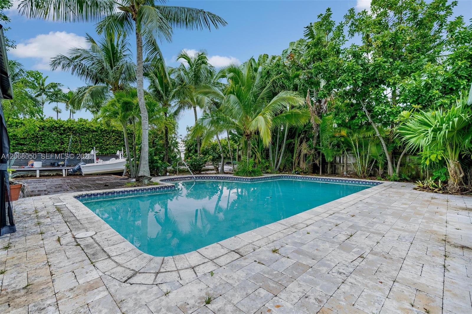 1710 Cleveland Road Miami Beach, FL 33141 - Photo 34 of 41 Gallery Image 34
