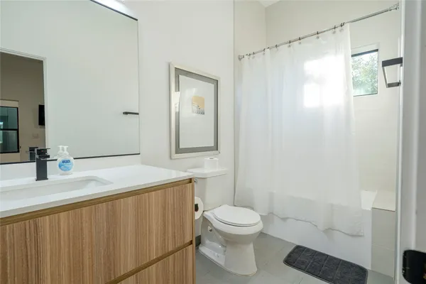 a bathroom with a bathtub