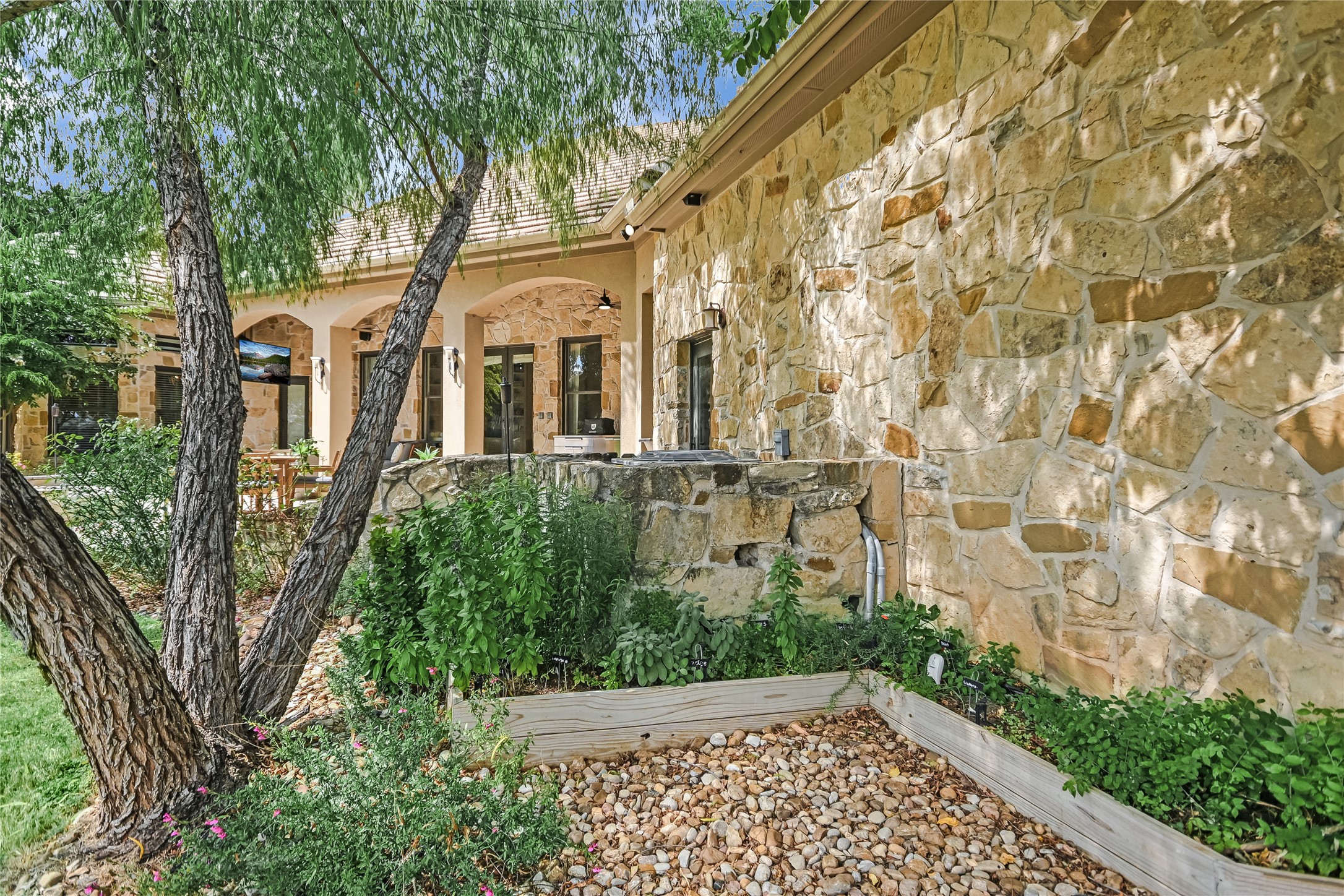 100 Dovetail Lane Georgetown, TX 78628 - Photo 28 of 34