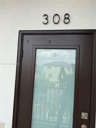 $2,950 | 8167 Northwest 41st Street, Unit E308, Doral, FL 33166