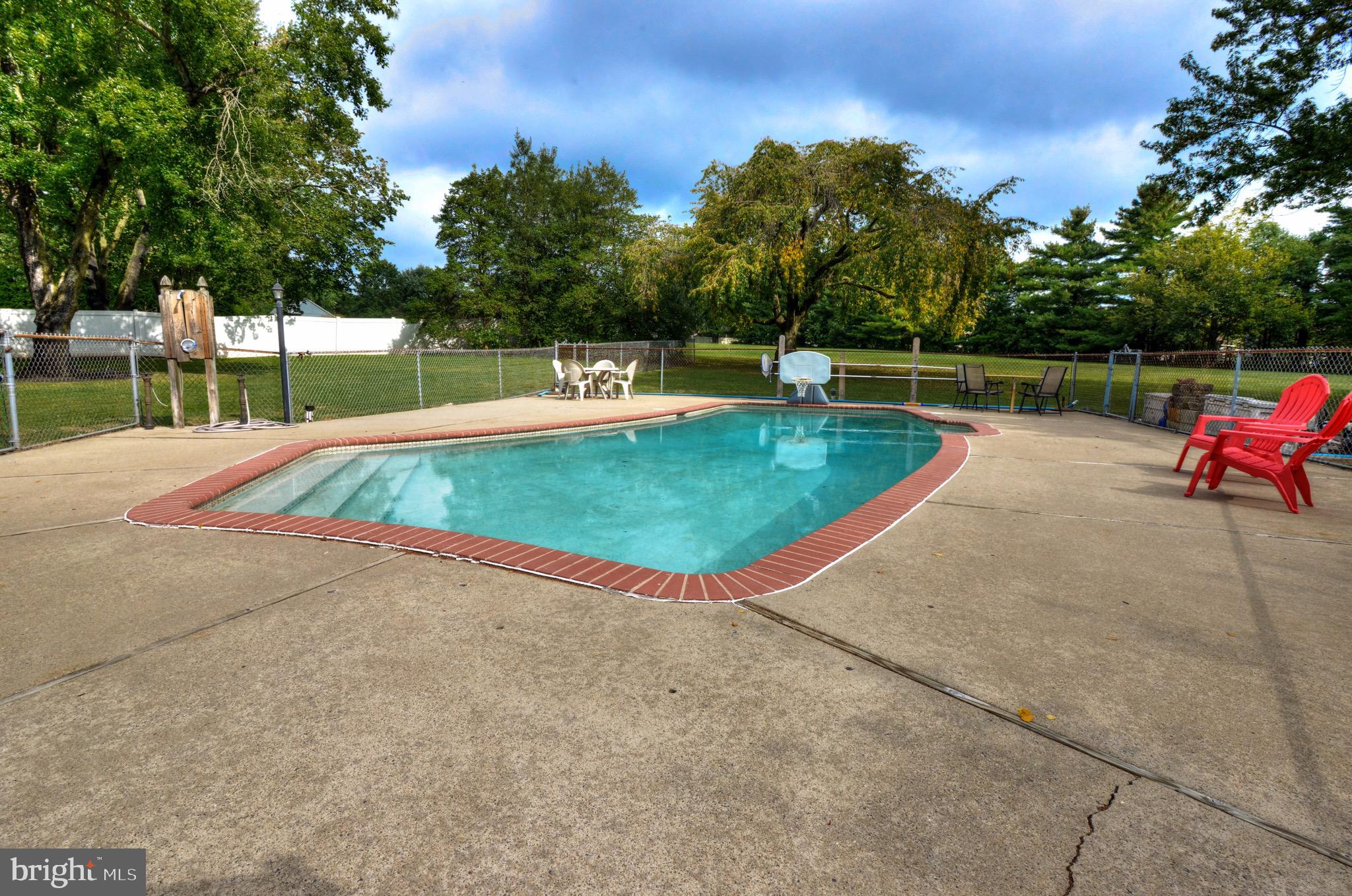 449 Landis Road Harleysville, PA 19438 - Photo 42 of 46 Gallery Image 42