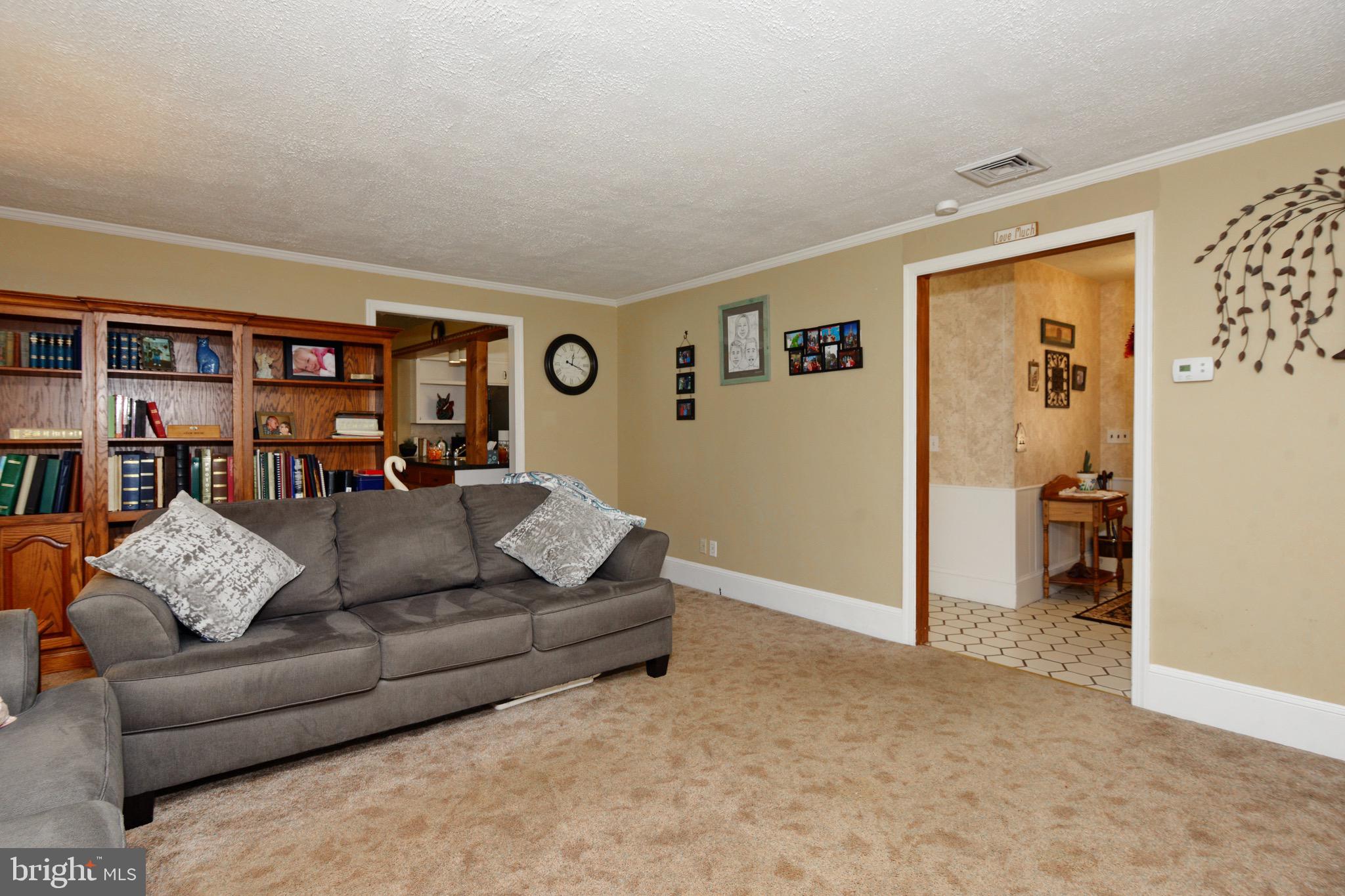 449 Landis Road Harleysville, PA 19438 - Photo 7 of 46 Gallery Image 7