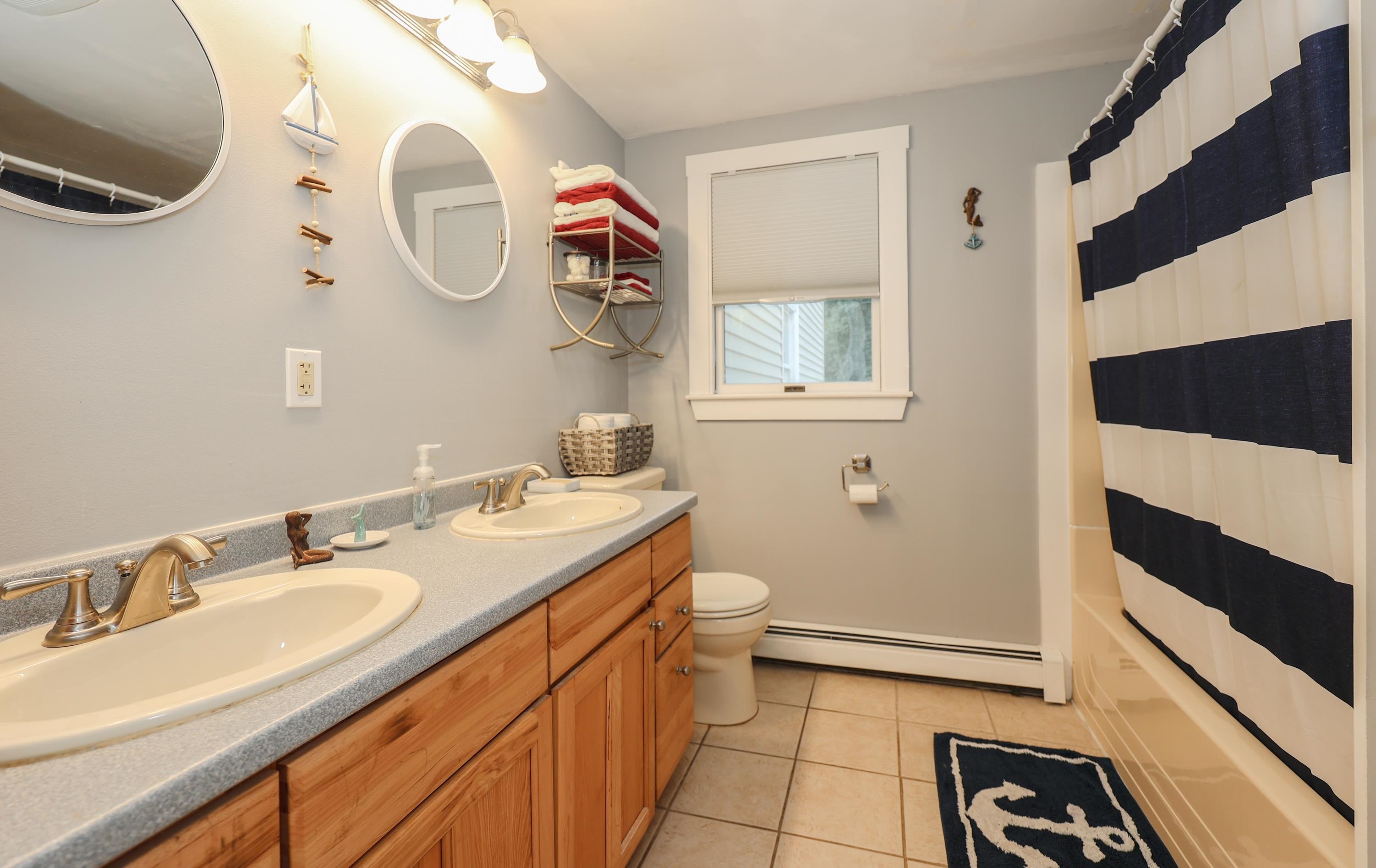 139 Little River Road Hampton, NH 03842 - Photo 15 of 38