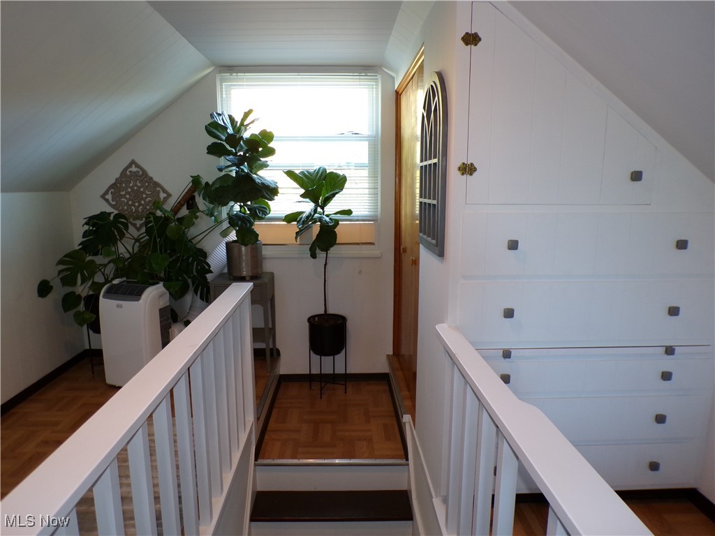 162 Powers Road Weirton, WV 26062 - Photo 26 of 49 Gallery Image 26