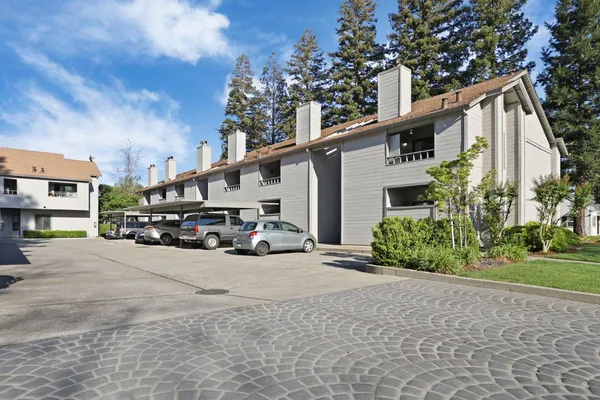 $275,000 | 625 North Church Street, Unit 2, Lodi, CA 95240
