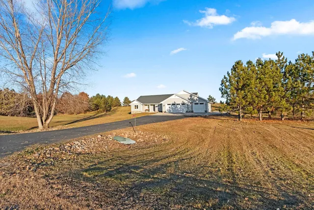 $564,900 | 848 Wildrose Lane, Sobieski, WI 54171
