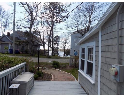 6 Oakhill Road Wareham, MA 02571 - Photo 3 of 24