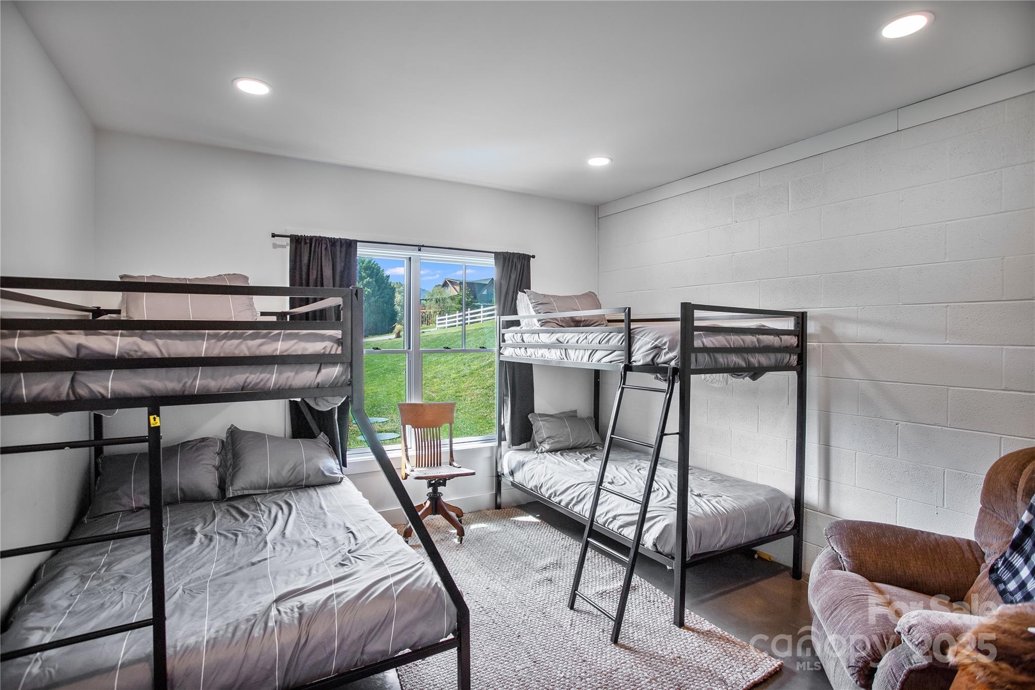 100 Kinloch Lane Clyde, NC 28721 - Photo 30 of 39 a view of a room with furniture