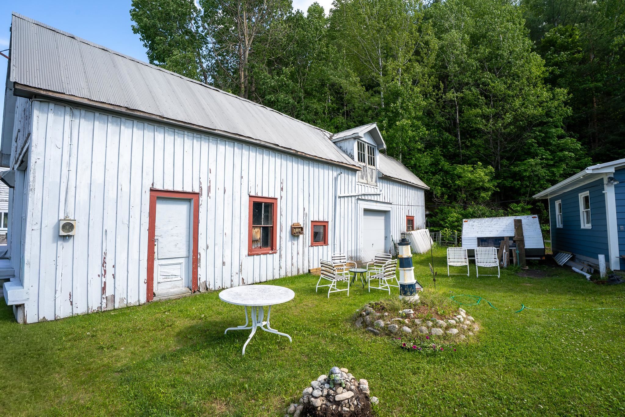8 Birch Street Brighton, VT 05846 - Photo 4 of 20