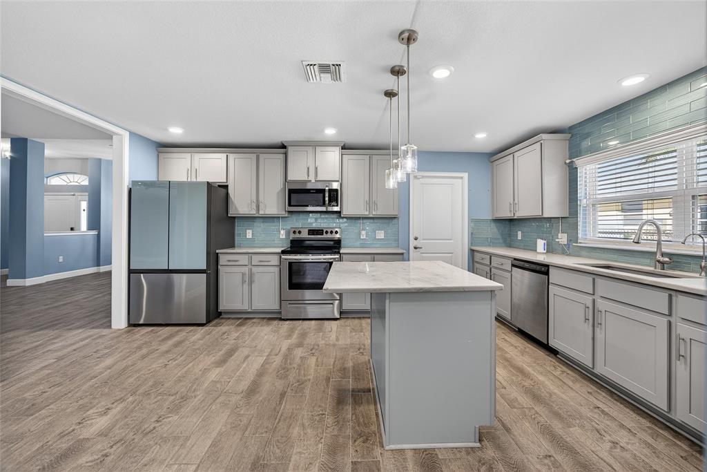 2248 Bonn Court Punta Gorda, FL 33983 - Photo 11 of 38