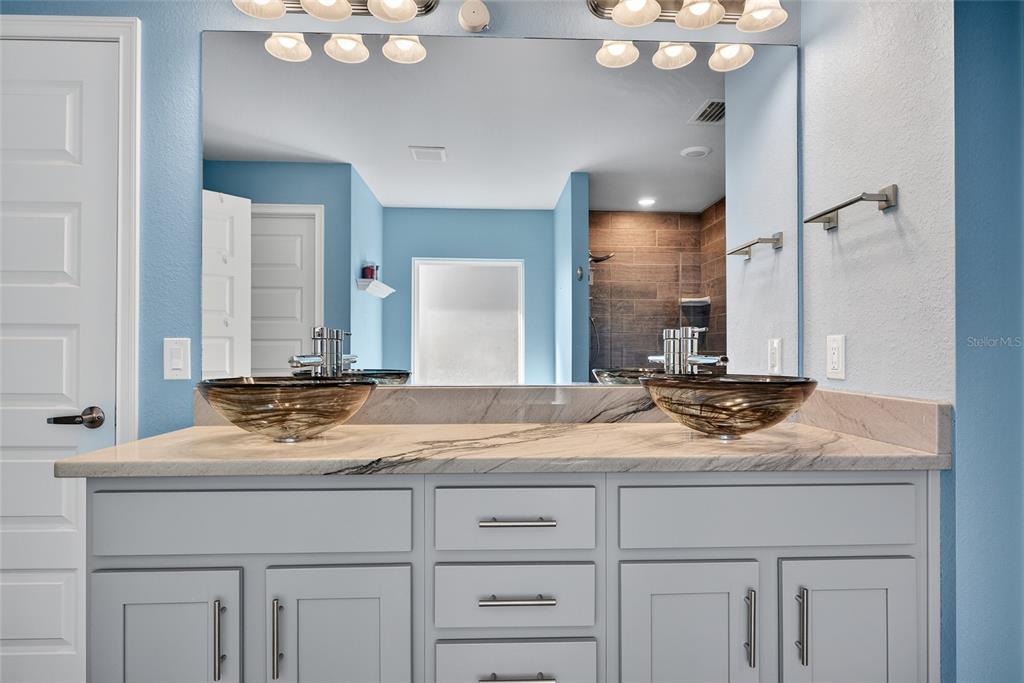 2248 Bonn Court Punta Gorda, FL 33983 - Photo 19 of 38